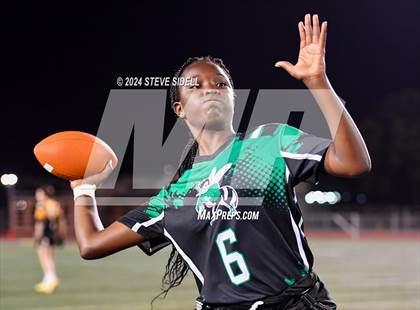 Thumbnail 3 in Lincoln vs Mission Bay (CIF-SD D2 First Round) photogallery.