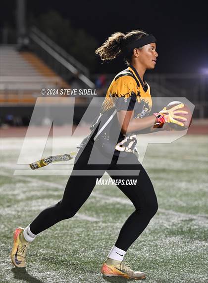 Thumbnail 3 in Lincoln vs Mission Bay (CIF-SD D2 First Round) photogallery.