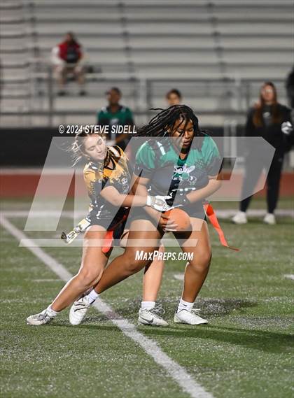 Thumbnail 3 in Lincoln vs Mission Bay (CIF-SD D2 First Round) photogallery.
