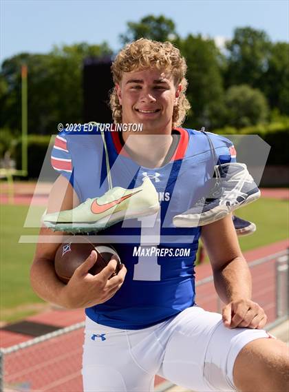 Thumbnail 2 in 2022-23 MaxPreps Male National Athlete of the Year (Sammy Brown) photogallery.