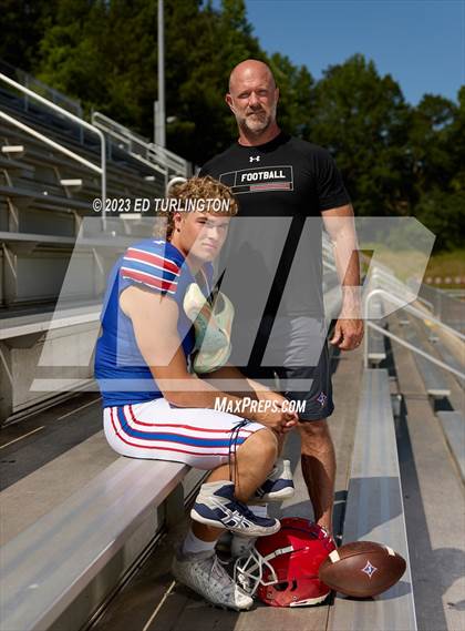 Thumbnail 3 in 2022-23 MaxPreps Male National Athlete of the Year (Sammy Brown) photogallery.