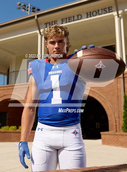 Thumbnail 3 in 2022-23 MaxPreps Male National Athlete of the Year (Sammy Brown) photogallery.