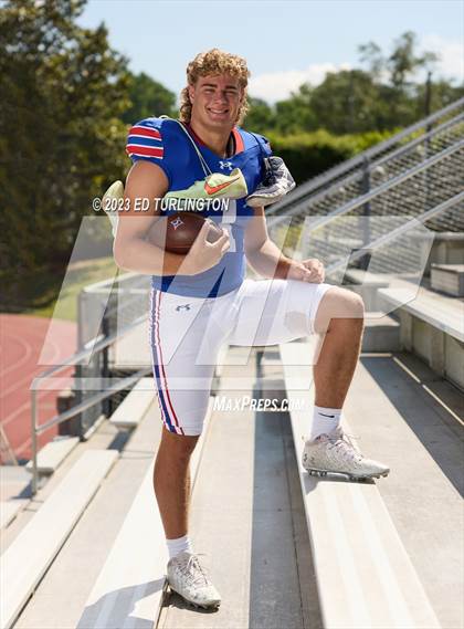 Thumbnail 3 in 2022-23 MaxPreps Male National Athlete of the Year (Sammy Brown) photogallery.
