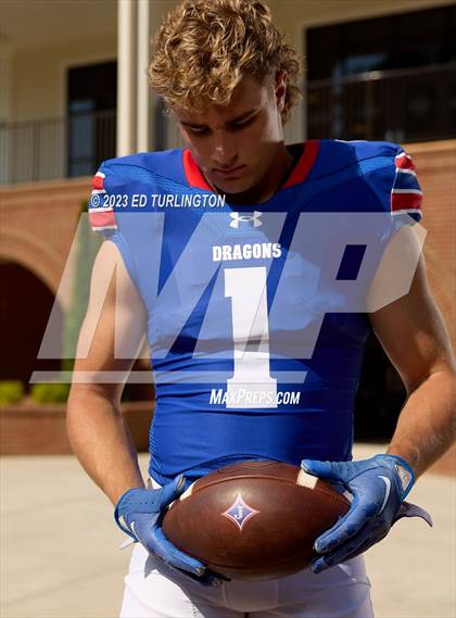 Thumbnail 3 in 2022-23 MaxPreps Male National Athlete of the Year (Sammy Brown) photogallery.