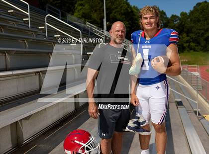 Thumbnail 3 in 2022-23 MaxPreps Male National Athlete of the Year (Sammy Brown) photogallery.