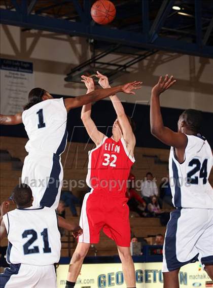 Thumbnail 3 in Belton vs. Austin Reagan (Georgetown Jack Frost Invitational) photogallery.