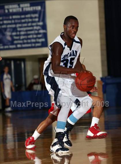 Thumbnail 1 in Belton vs. Austin Reagan (Georgetown Jack Frost Invitational) photogallery.