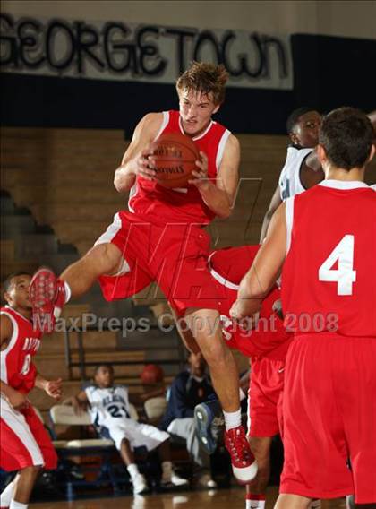Thumbnail 3 in Belton vs. Austin Reagan (Georgetown Jack Frost Invitational) photogallery.