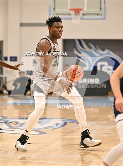 Thumbnail 2 in Prolific Prep of Napa Christian vs. Dream City Christian (The Crush in the Valley) photogallery.