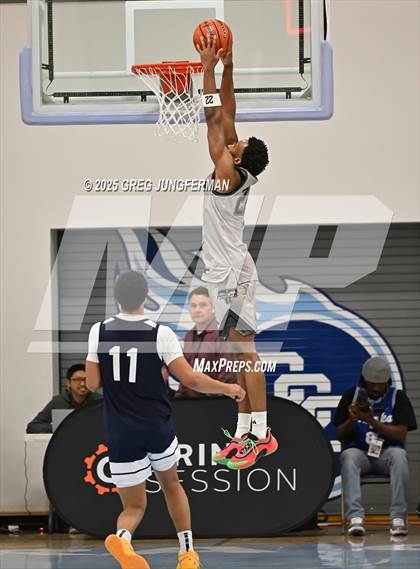 Thumbnail 2 in Prolific Prep of Napa Christian vs. Dream City Christian (The Crush in the Valley) photogallery.