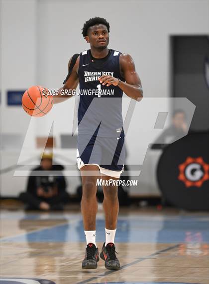Thumbnail 2 in Prolific Prep of Napa Christian vs. Dream City Christian (The Crush in the Valley) photogallery.