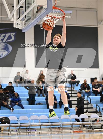 Thumbnail 1 in Prolific Prep of Napa Christian vs. Dream City Christian (The Crush in the Valley) photogallery.