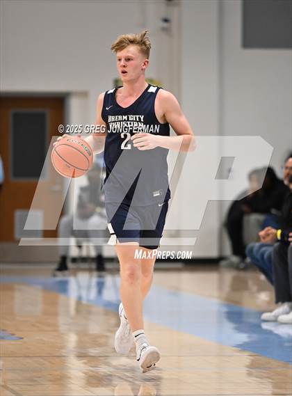 Thumbnail 2 in Prolific Prep of Napa Christian vs. Dream City Christian (The Crush in the Valley) photogallery.