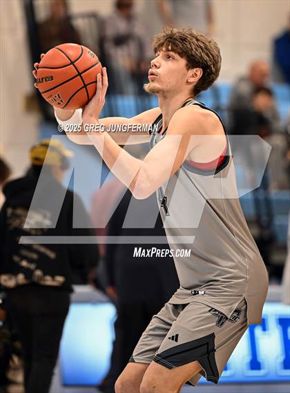 Thumbnail 2 in Prolific Prep of Napa Christian vs. Dream City Christian (The Crush in the Valley) photogallery.