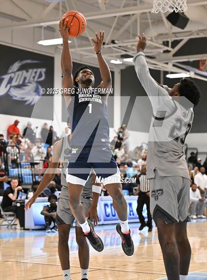Thumbnail 3 in Prolific Prep of Napa Christian vs. Dream City Christian (The Crush in the Valley) photogallery.