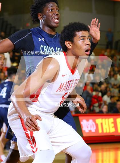 Thumbnail 3 in Chino Hills vs. Mater Dei (Nike Extravaganza) photogallery.