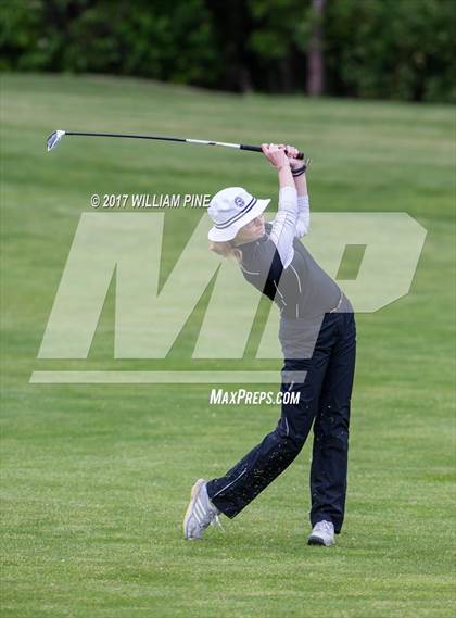 Thumbnail 2 in Section 9 Girls Golf Championship (Day 1) photogallery.