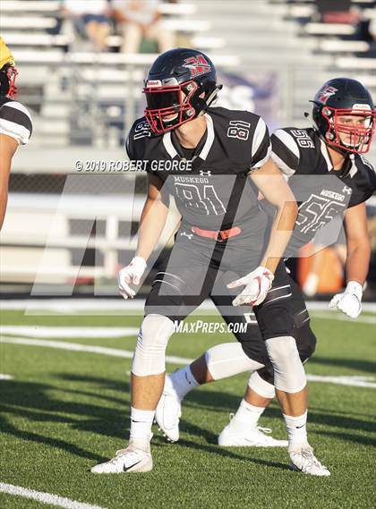 Thumbnail 2 in Arrowhead @ Muskego photogallery.