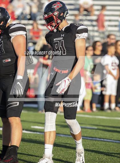 Thumbnail 3 in Arrowhead @ Muskego photogallery.