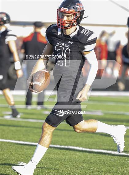 Thumbnail 3 in Arrowhead @ Muskego photogallery.