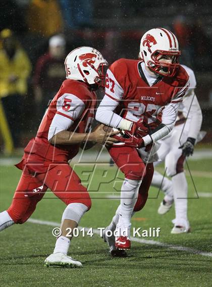 Thumbnail 3 in New Britain @ Norwich Free Academy (CIAC Class LL-Large Semifinal) photogallery.