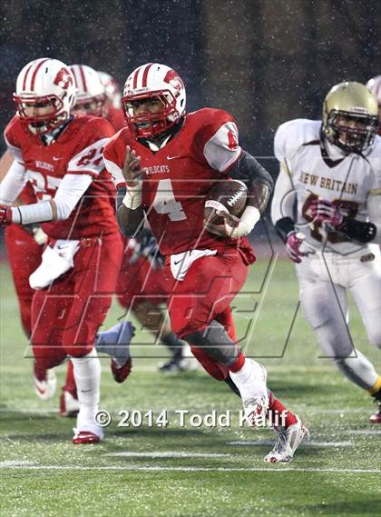 Thumbnail 3 in New Britain @ Norwich Free Academy (CIAC Class LL-Large Semifinal) photogallery.