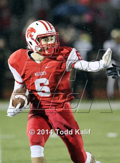 Thumbnail 3 in New Britain @ Norwich Free Academy (CIAC Class LL-Large Semifinal) photogallery.