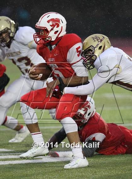 Thumbnail 3 in New Britain @ Norwich Free Academy (CIAC Class LL-Large Semifinal) photogallery.