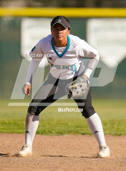 Thumbnail 2 in Archbishop Mitty @ Sheldon (CIF NOR CAL Playoff Round 1) photogallery.