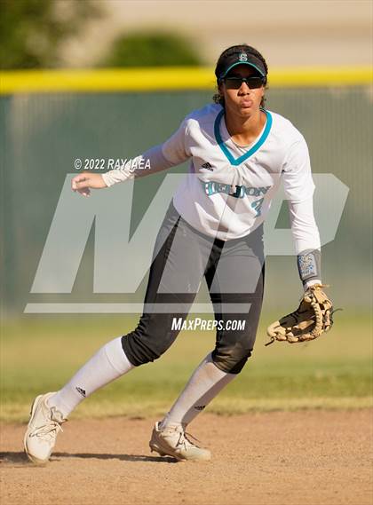 Thumbnail 2 in Archbishop Mitty @ Sheldon (CIF NOR CAL Playoff Round 1) photogallery.