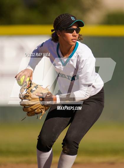Thumbnail 3 in Archbishop Mitty @ Sheldon (CIF NOR CAL Playoff Round 1) photogallery.