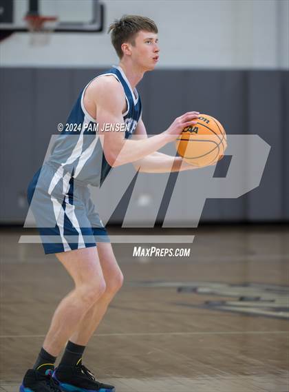 Thumbnail 2 in Chatham Charter vs. Chatham HomeSchool photogallery.