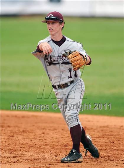 Thumbnail 1 in Riverdale vs. Collierville photogallery.