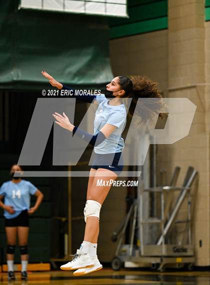 Thumbnail 2 in Coronado vs High Tech CV (CIF SDS D3 1st Round) photogallery.