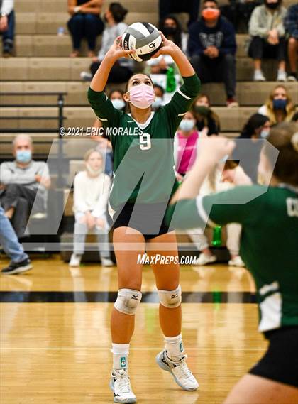 Thumbnail 2 in Coronado vs High Tech CV (CIF SDS D3 1st Round) photogallery.