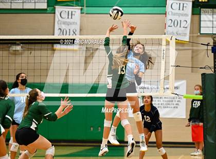 Thumbnail 1 in Coronado vs High Tech CV (CIF SDS D3 1st Round) photogallery.
