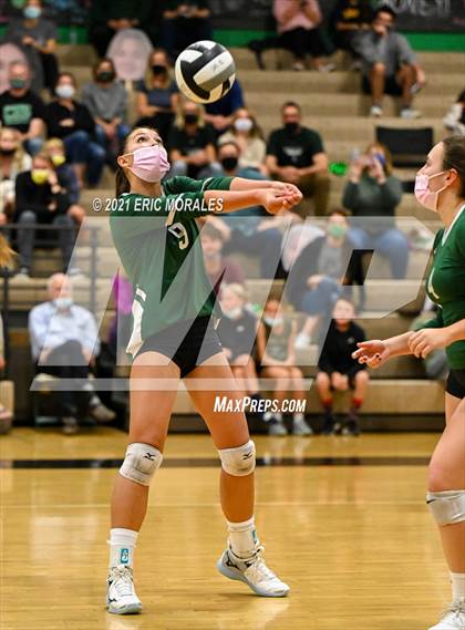 Thumbnail 2 in Coronado vs High Tech CV (CIF SDS D3 1st Round) photogallery.