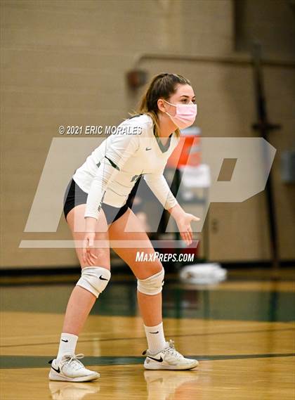 Thumbnail 2 in Coronado vs High Tech CV (CIF SDS D3 1st Round) photogallery.