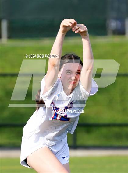 Thumbnail 3 in Alexandria City @ South County (Class 6 Region C Quarterfinal) photogallery.