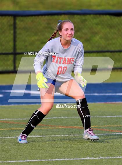 Thumbnail 1 in Alexandria City @ South County (Class 6 Region C Quarterfinal) photogallery.