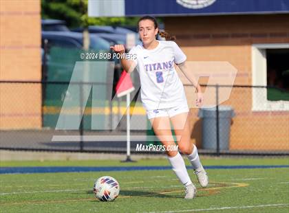 Thumbnail 2 in Alexandria City @ South County (Class 6 Region C Quarterfinal) photogallery.