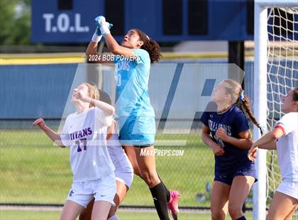 Thumbnail 1 in Alexandria City @ South County (Class 6 Region C Quarterfinal) photogallery.