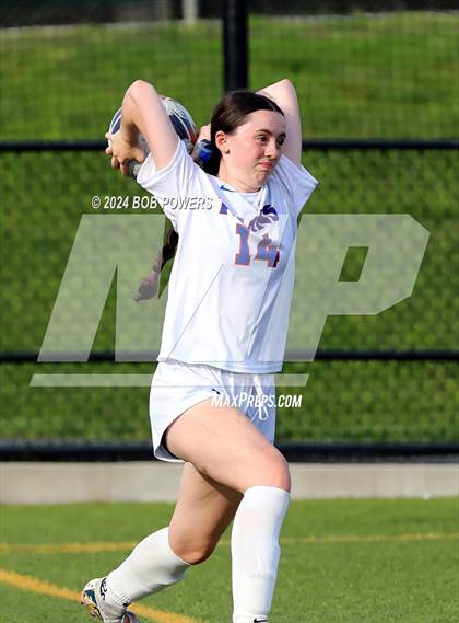 Thumbnail 3 in Alexandria City @ South County (Class 6 Region C Quarterfinal) photogallery.