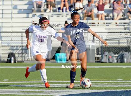 Thumbnail 1 in Alexandria City @ South County (Class 6 Region C Quarterfinal) photogallery.