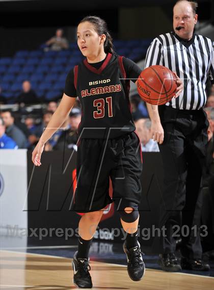 Thumbnail 3 in Alemany vs. Calabasas (CIF SS DIV 3AA Final) photogallery.