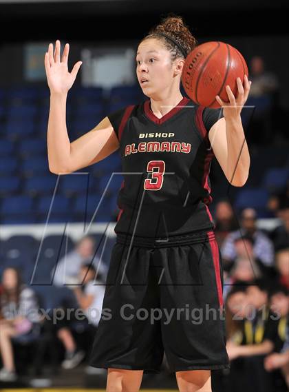 Thumbnail 1 in Alemany vs. Calabasas (CIF SS DIV 3AA Final) photogallery.