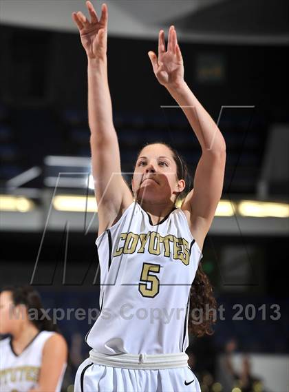 Thumbnail 3 in Alemany vs. Calabasas (CIF SS DIV 3AA Final) photogallery.