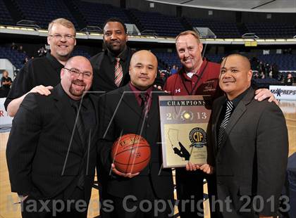 Thumbnail 3 in Alemany vs. Calabasas (CIF SS DIV 3AA Final) photogallery.