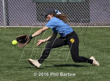Thumbnail 1 in Bloom-Carroll vs. Westerville North photogallery.