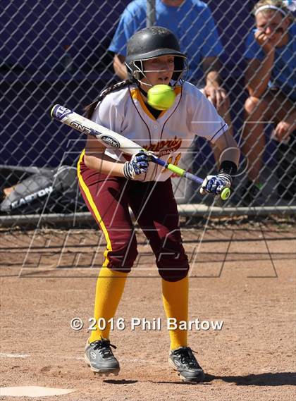 Thumbnail 1 in Bloom-Carroll vs. Westerville North photogallery.
